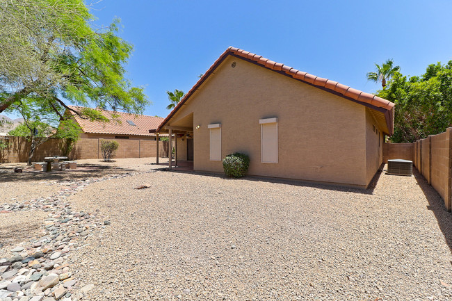 Building Photo - 11820 N 109th St