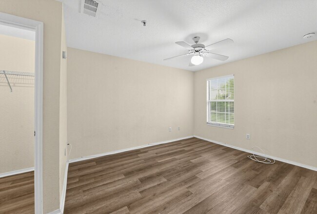 Building Photo - 4850 51st St W