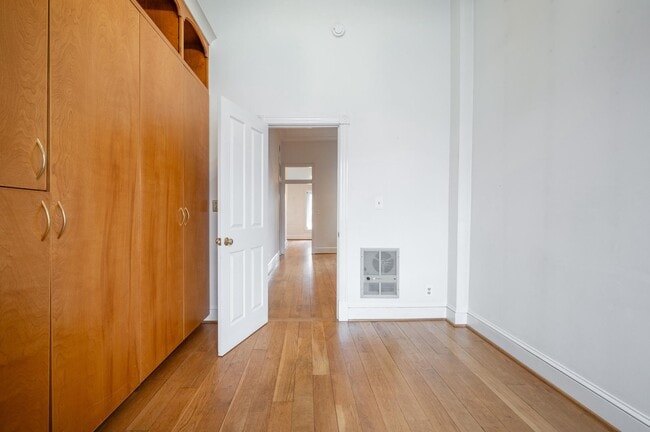 Building Photo - 310 Prince St