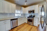 Building Photo - Dreamy Craftsman 3/2 Expertly Remolded