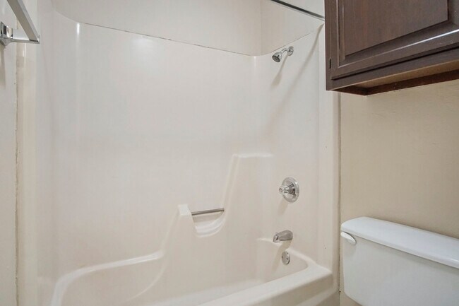 Building Photo - 3617 Wynn Cir