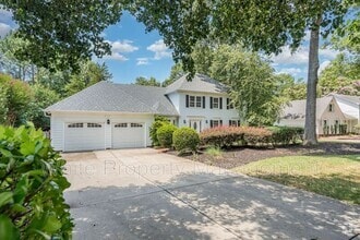 Building Photo - 6121 Dovefield Rd