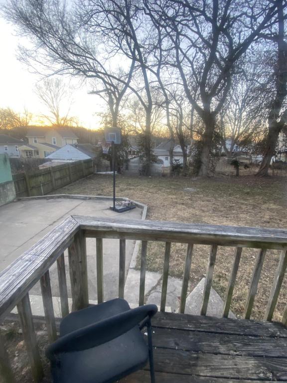 Building Photo - 526 S Crescent Ave