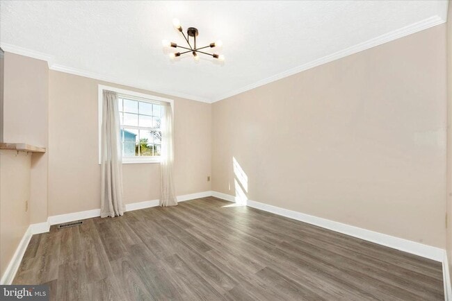 Building Photo - 7167 Glenmeadow Ct