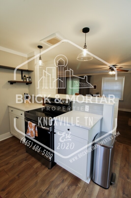 Building Photo - 503 Busbee Rd