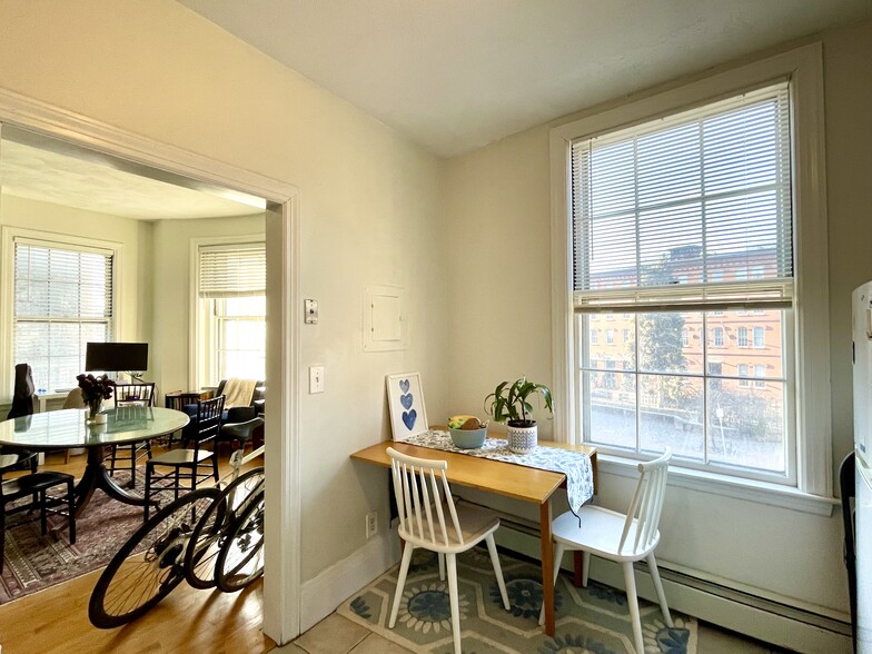 Building Photo - 550 Tremont St