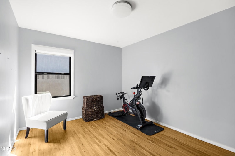 Building Photo - 1881 Tulane Ave