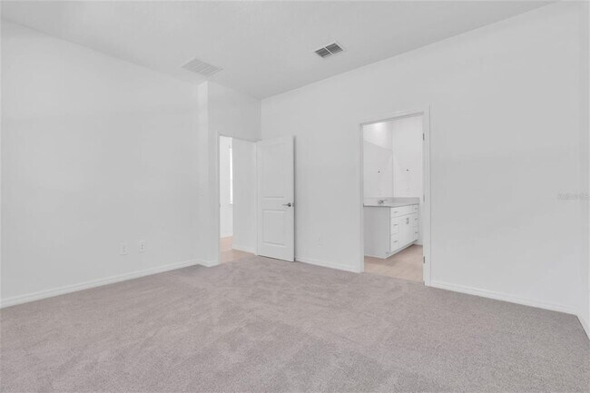 Building Photo - 10881 Molasses Wy