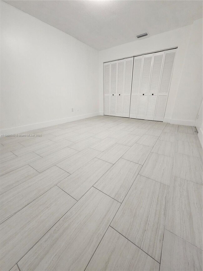 Building Photo - 18224 Mediterranean Blvd
