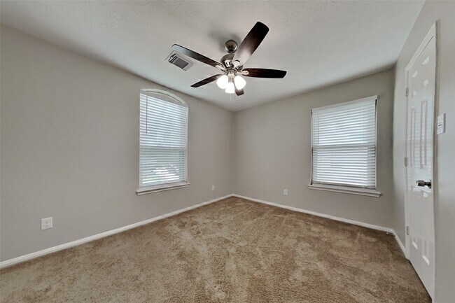 Building Photo - 20519 Spring Mission Ln