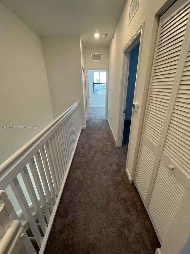 Building Photo - 28709 SW 132nd Pl