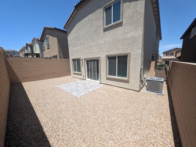 Building Photo - 10947 Cheshire Wds Ave