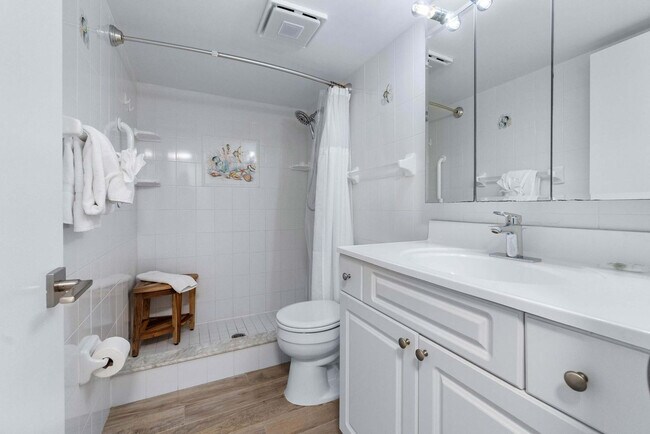 Building Photo - 850-A1A A1A Beach Blvd