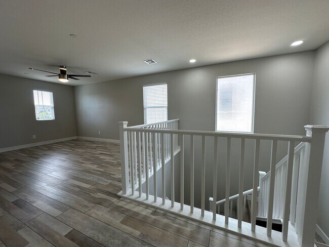 Building Photo - 7758 Meng Ct