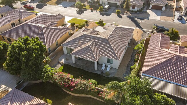 Building Photo - 42222 Revere St