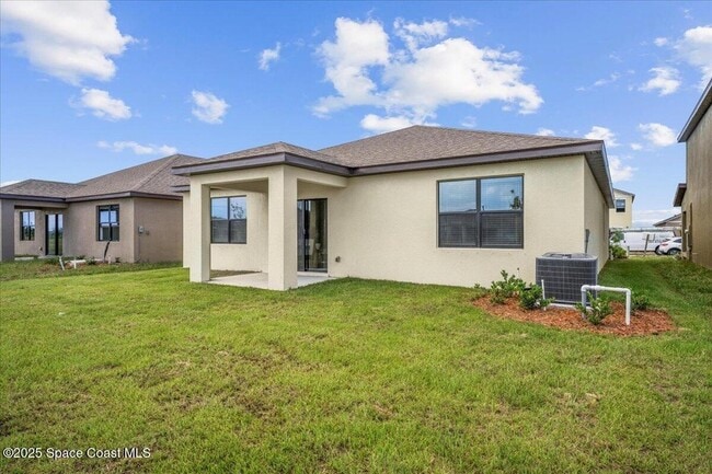 Building Photo - 1854 Capital Dr SE