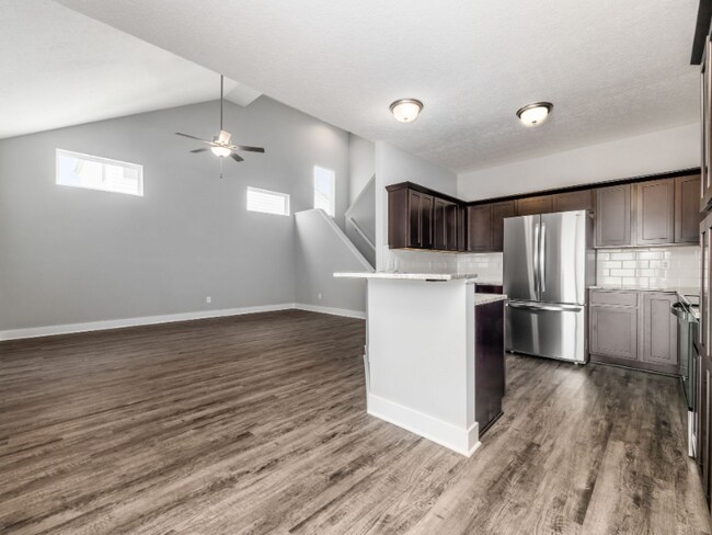 Building Photo - 1965 Glassboro St