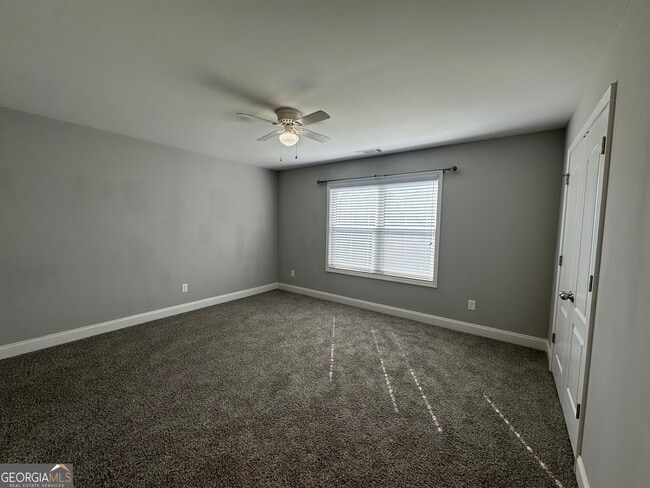 Building Photo - 1270 Binghampton Cir