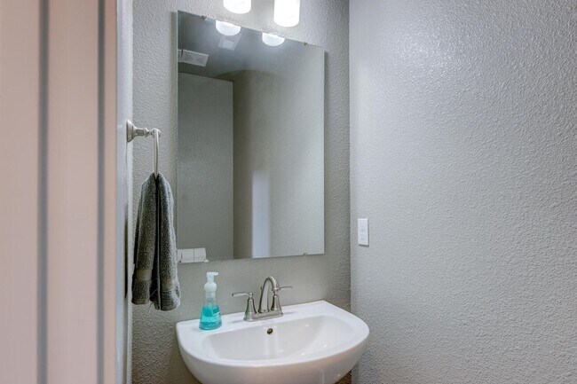 Building Photo - Newly Built Home in Boise _ Pet Friendly