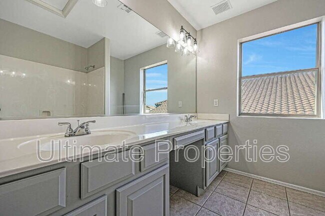 Building Photo - 5267 W Angela Dr