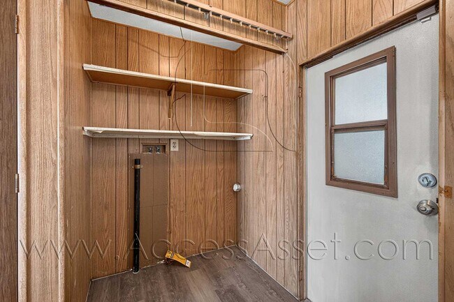 Building Photo - 16450 Monterey St