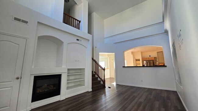 Building Photo - 6792 W Callery Ln