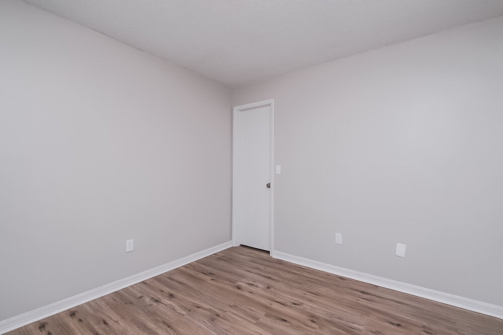 Building Photo - 1111 Tuxford Dr
