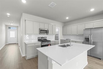 Building Photo - 1912 Sandpiper Wy