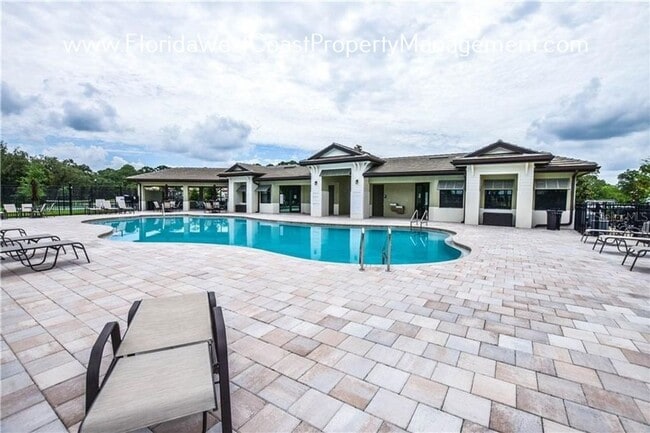 Building Photo - OUTSTANDING 4 BEDROOM/2 BATH SOUTH VENICE HOME! PRESERVE at WEST VILLAGES!  ANNUAL LEASE UNFURNIS...