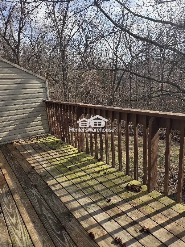 Building Photo - 955 Quail Meadows Ct