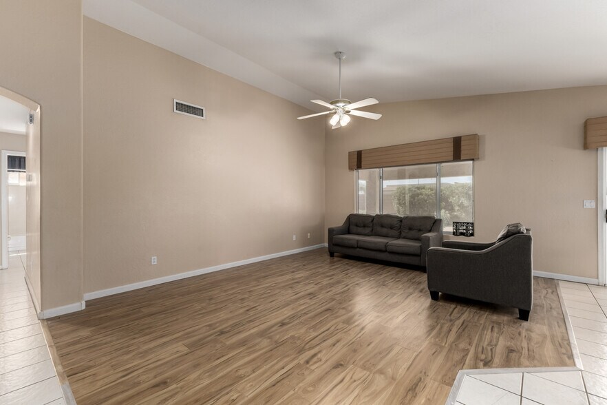 Building Photo - 22016 N 66th Ln