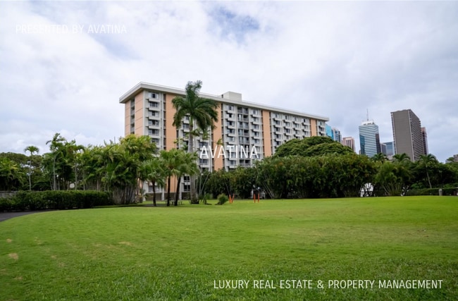 Building Photo - 1511 Nuuanu Ave