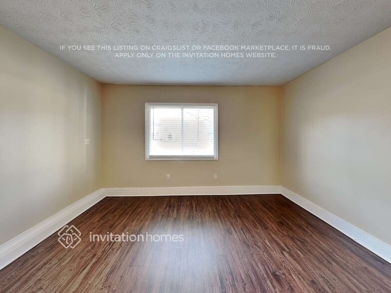 Building Photo - 5425 Radford Ln