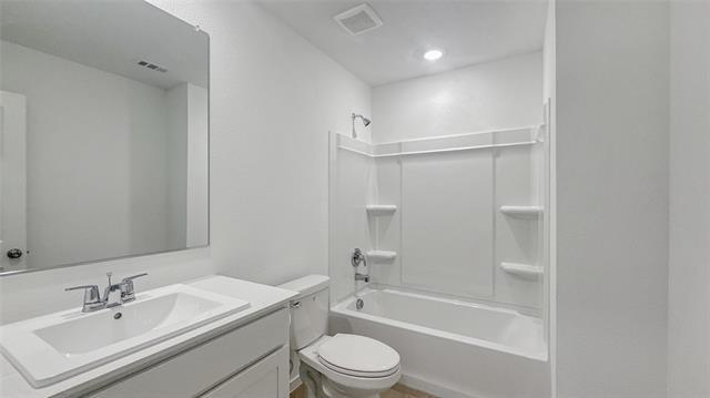 Building Photo - 628 Haskell Dr