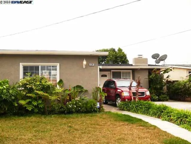 Building Photo - 5134 Elmwood Ave