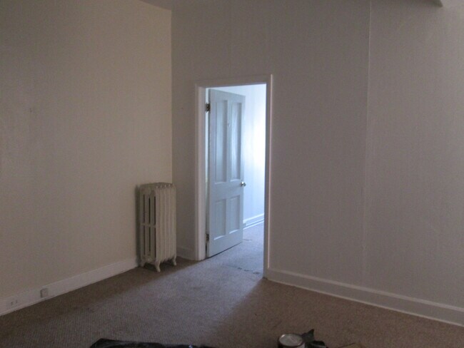 Building Photo - 53 Broadway