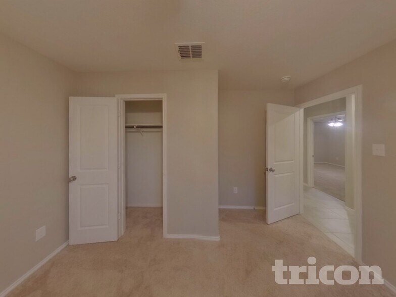 Building Photo - 11832 Mancos Trl