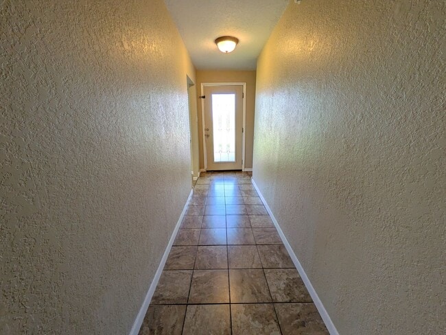 Building Photo - 7945 Blue Bonnet St