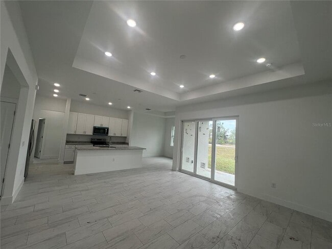 Building Photo - 52 Brig Cir E