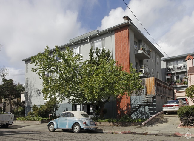 270 Perkins St - Perkins Manor