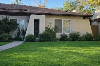 Building Photo - 1108 Bright Glen Cir