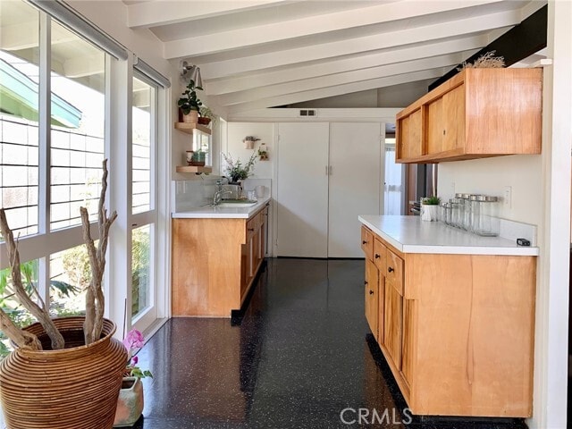 Building Photo - 3168 Stevely Ave