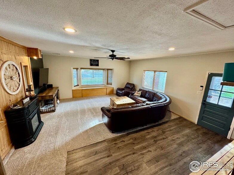 Building Photo - 7705 Allott Ave