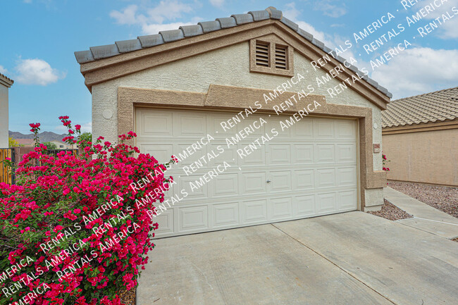 Building Photo - 23942 W Hadley St