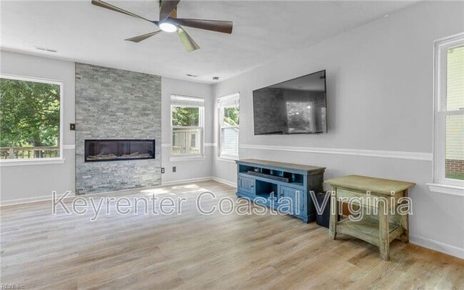 Building Photo - 180 Kristen Ln