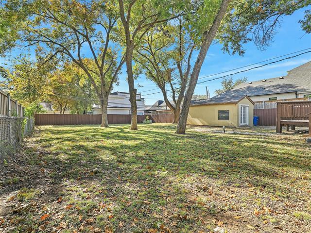 Building Photo - 3960 Lively Ln