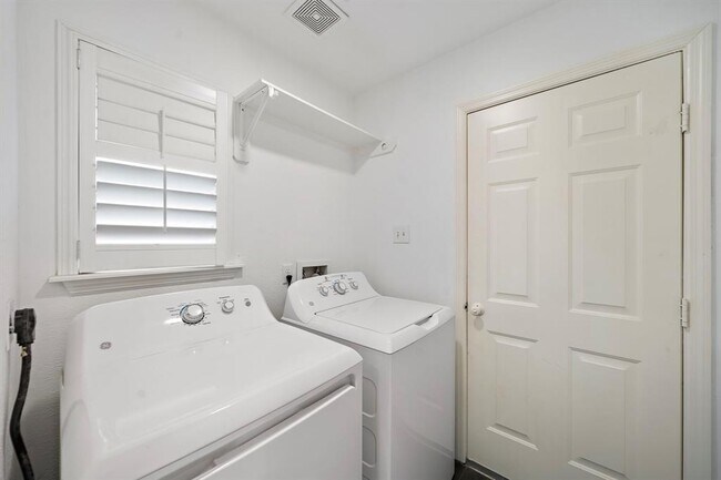Building Photo - 20718 Cottondale Ct