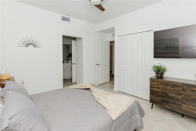 Building Photo - 5629 Double Eagle Cir