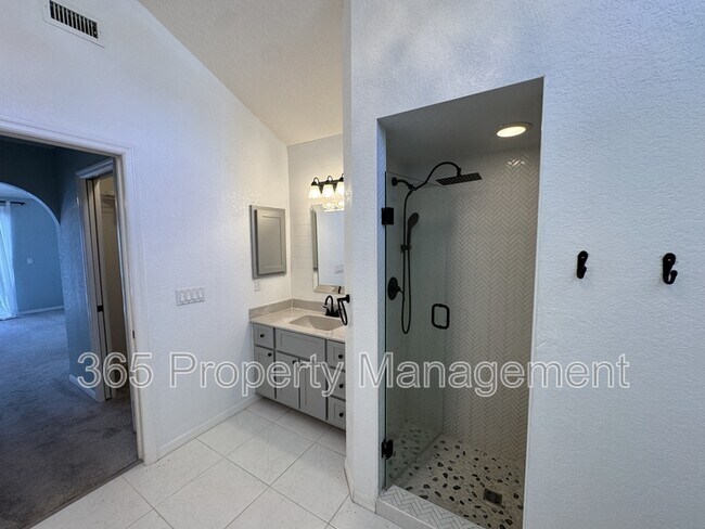 Building Photo - 4065 Alwick Ln