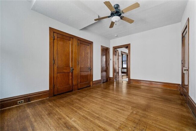 Building Photo - 1306 Ridge Ave